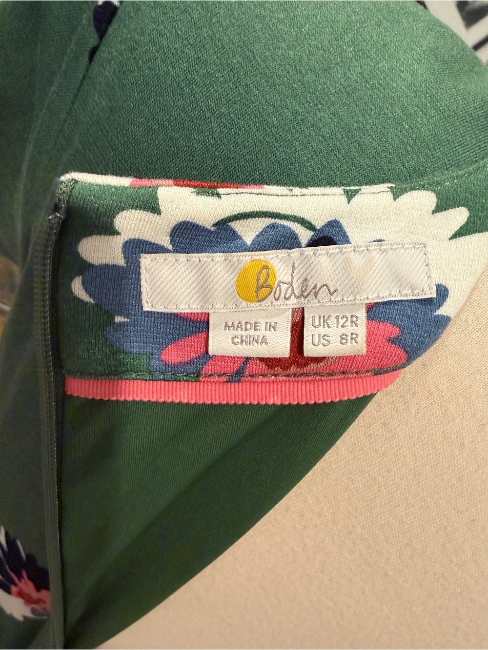 Boden Green Floral Belted Dress with Multicolor Blooms - Picture 5 of 8